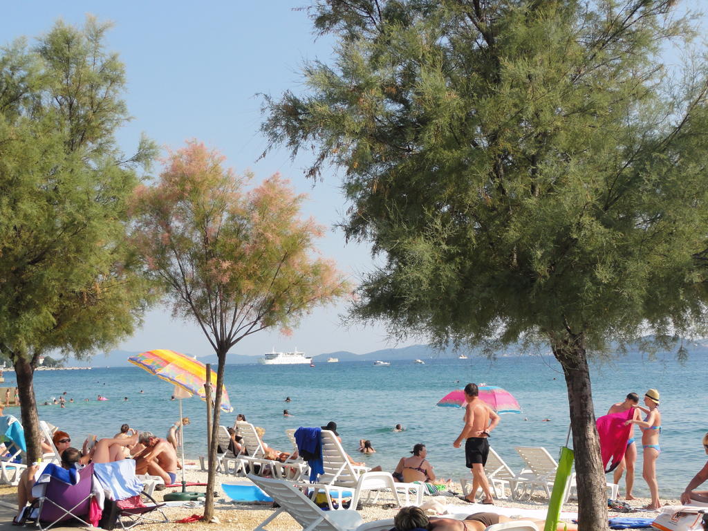 Studio Apartments With Terrace Near Sea - Angela'S Apartments Zadar Extérieur photo